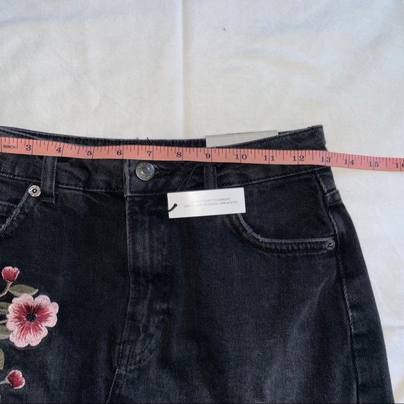 TOPSHOP BLOSSOM EMBROIDERED DENIM SKIRT - Picture 9 of 10